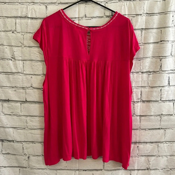 Women’s Forgotten Grace pink top XXL - Picture 2 of 4